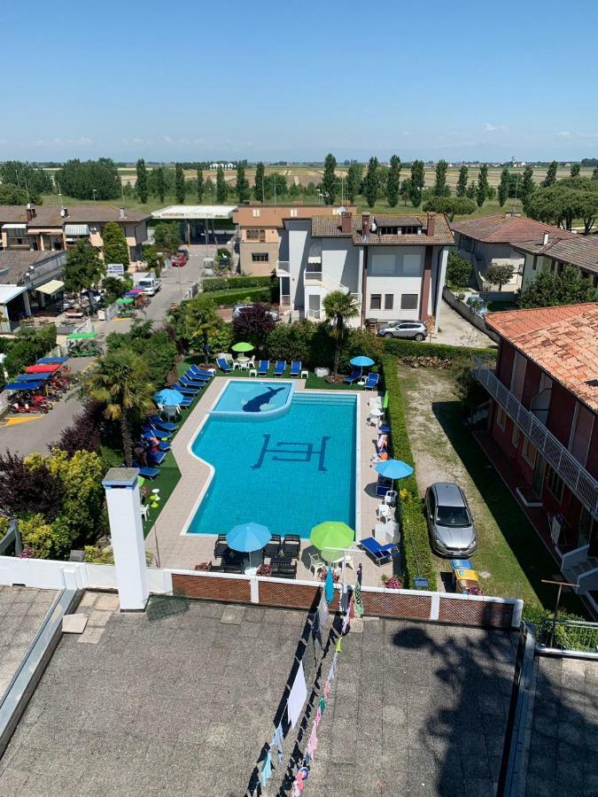 Hotel Centrale Eraclea Mare Exterior foto